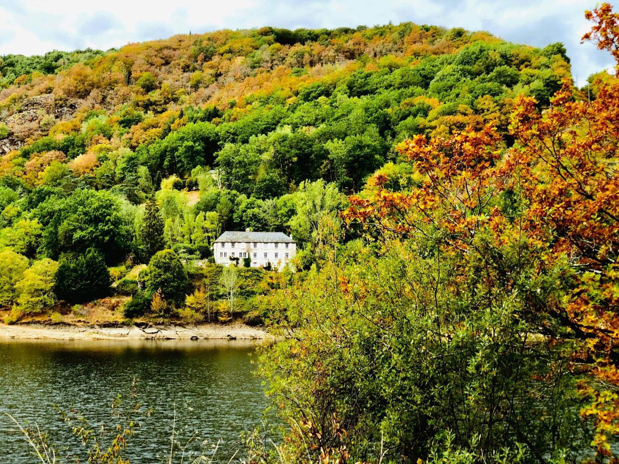 Le Chambon, Chambres D'Hotes Saint-Merd-de-Lapleau Dış mekan fotoğraf